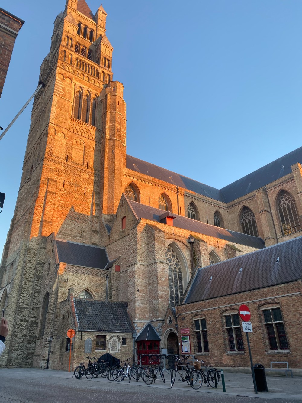 8771A5F0-8DE0-4883-9AF1-585F13DB3C0F