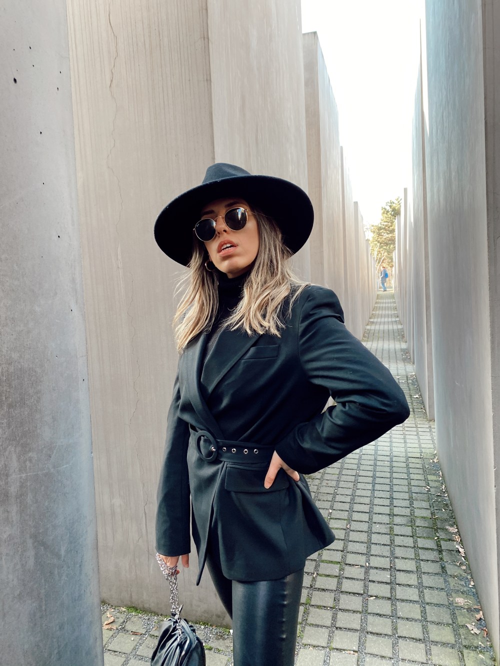 99BAAEFD-3301-4775-9ABF-A68B1A2B71BE